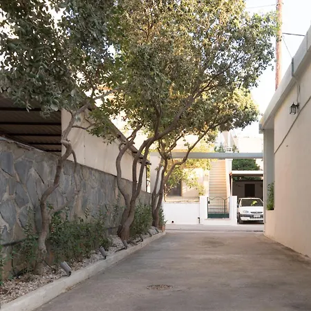 Cityscape House ホームステイ *